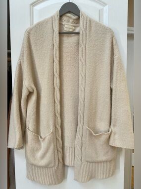 Dreamers Cable Knit Open Cardigan